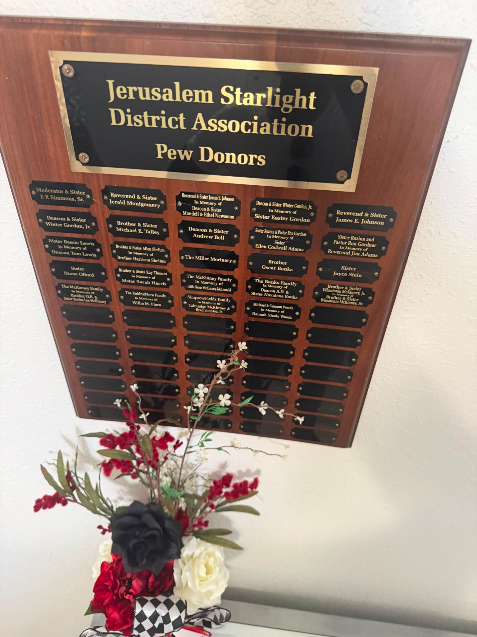 Jerusalem Starlight District Association Pew Donors recognition board